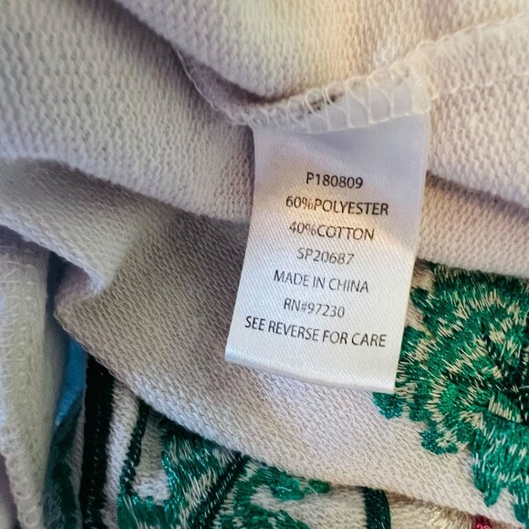 Floral Embroidered White Sweatshirt Hoodie Design on Back Sleeves Almost Famous - Picture 8 of 12